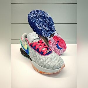 Nike LeBron 20 Lifer Light Silver Hyper Royal Basketball Sneakers size Men's 8